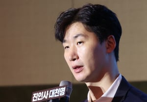"Rescene? Tôi ủng hộ họ với tâm lòng như khi nhìn con gái" Giám đốc Park Chul-woo bất ngờ thổ lộ, không e ngại khi nhắc đến từ lóng và chỉ định đối thủ chung kết [Hiện trường Cheongdam-dong]