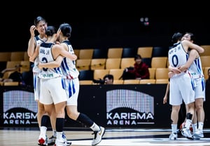 Double celebration for Korean basketball! U-18 women also bound for the World Cup, joining Australia and New Zealand to make history as the first country with both men's and women's teams on the world stage... Im Yeon-seo explodes for 23 points + crucial rebound, earning praise from FIBA