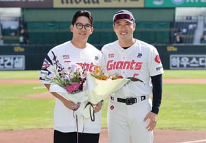 'Worried About Lotte Until the Moment of Departure' Return to Former Team After 14 Years → Retires Without Fulfilling Dream of Fall Baseball: "It Wasn't Something I Could Change Alone... But I Believe in the Younger Players"