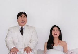 チャン・ドンユンに続き10月にまた結婚..ハン・ユンソ、♥ムン・ジュヌンと本日（11日）ウェディングマーチ
