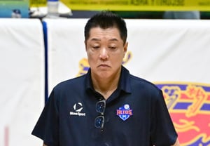 「日本人司令塔」は確かに違う、選手たちが実感する「名将」マナベ効果 [麗水現場]