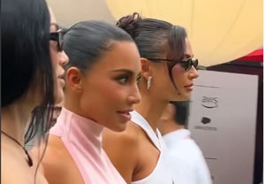 "Came 12 hours and 41 minutes, flying 10,000 km for love" — Kim Kardashian flies on private jet to support Hamilton... Makes surprise appearance at F1 race track
