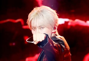 Seong Han-bin Destroys the Stage with His Intense Gaze [★Photo]
