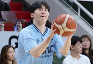 [Photo] Lee Jung-hyun, gold medal even in training