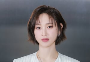 リュ・ヘヨン「人並み外れたビジュアル」 [★フォト]