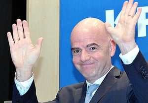 «El secreto de los 2,3 mil millones no registrados en los libros»... Se descubre la «compensación no pública» de Infantino, y aun así avanza a toda velocidad hacia su «carrera dictatorial» por un cuarto mandato consecutivo