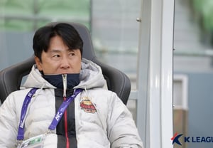 "We will set aside the ACL for now"... Seoul, with all starters benched, suffers 0-3 away defeat in Melbourne: 'K League stars take priority over ACL2'