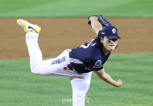 [Photo] Kwak Bin: "Heroic Pitching for Gold Medal at Jamsil"