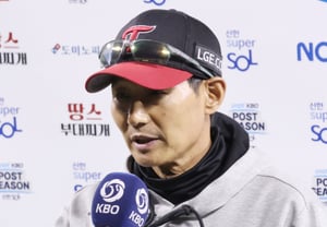 [Foto] El entrenador Yeom Kyung-yeop: "Ganaré un partido y vendré a Jamsil"