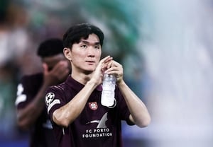 Portu lost, but Hwang In-beom shone: "Didn't waste even one of his 19 minutes"… 11 out of 12 passes completed → Praise from Portugal's media