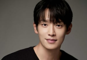 Actor Lee Gi-taek: From Japan Fan Meeting to Leading Role in Dramas and Films