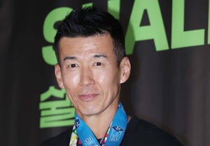 ション「世界7大マラソンを完走しました' [★フォト]