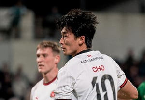 代表チームの早期降板は無意味だ! チョ・ギュソン、雷のようなヘディングでドン! 「ミッティランを救った救世主」··· UECL エジナティアと1-1の引き分け