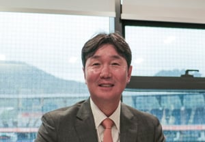 “Tangled bullpen + defense with the most errors”: Hanwha’s comprehensive crisis, and the appointment of Manager Ryu Ji-hyun who perfectly matched the direction needed