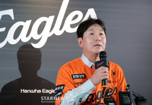 "Un equipo no debe tambalearse si cambia el manager": la filosofía firme de Ryu Ji-hyun, cuyo objetivo es "construir un equipo fuerte sostenible" [Desde Daejeon]