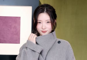 Jung Chae-yeon, «transformada en dama de otoño» [★Fotos]