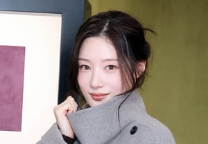 Jung Chae-hyun's "Lovely Smile" [★Photo]