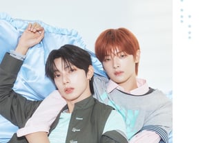 Nhóm nhạc Flare U sắp trở lại với album mới. Đây là comeback đầu tiên của họ kể từ khi ra mắt, và các thành viên đang tràn đầy kỳ vọng.
"Chúng tôi muốn chứng minh rằng chúng tôi đã trưởng thành hơn so với lần ra mắt," các thành viên của Flare U chia sẻ. "Chúng tôi hy vọng rằng album này sẽ giúp người hâm mộ hiểu rõ hơn về chúng tôi."
Flare U bao gồm hai thành viên có tài năng. Họ đã chuẩn bị kỹ lưỡng cho comeback này trong một thời gian dài. "Chúng tôi muốn trở thành một duo được mọi người nhớ lâu dài," họ nói thêm.
Các thành viên cũng bày tỏ sự biết ơn đối với những người hâm mộ đã ủng hộ họ. "Chúng tôi sẽ tiếp tục nỗ lực để mang đến những màn trình diễn tốt nhất," họ cam kết.
Flare U dự kiến sẽ phát hành album mới của mình trong những tuần tới. Người hâm mộ có thể mong đợi một sản phẩm âm nhạc chất lượng cao từ nhóm nhạc này.
