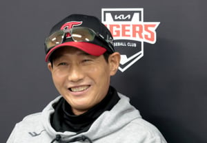 [一気に] ジュヨンもジファンも準備万端だ！ 「起亜との準PO第1戦に臨む」ヨム・ギョンヨプ監督