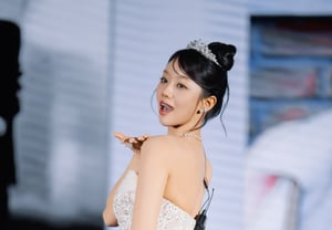 "Tôi nghĩ về các Hyelu mỗi ngày" Hyeri rơi nước mắt, buổi gặp mặt fan riêng tại Trung Quốc đạt thành công lớn