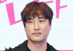 ユン・ジョンホ監督「ミッチュン、期待して」' [★フォト]