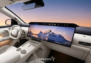 サイズで圧倒するBYDジャイアントスクリーンUIを電撃公開