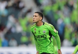 【官方发布】全北“最佳球队、最佳比赛、MVP 全部包揽”……蒂亚戈荣膺第29轮最佳球员
