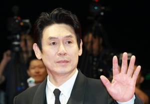 Seol Kyung-gu, the story of him volunteering to be Kang Shin-il's manager… "He even came to pick me up at home" [Same Bed Different Dreams] [★Night TV]