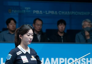 “Next-Generation Billiards Queen” Jung Soobin Advances to Round of 16 with “Tournament Average of 1.407”… Kim Ga-young vs. Han Ji-eun Matchup Set [PBA Tour]