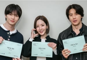 Park Min-young and Yoo Seung-jae, plus Go Soo returning to romance after 15 years… “Nine to Six” premieres on November 25 [Official]