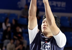 [フォト] シュート感覚を上げよう！ホ・ウン