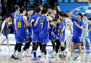 [Foto] ¡Olviden el antiguo Samsung Thunders! «¡Seis victorias consecutivas desde el inicio de la temporada!»