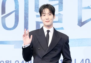Jang Yul, a perfectly tailored suit fit [★Photo]