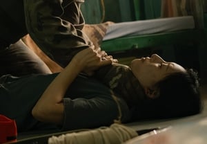 Kim Ji-won, en "Doctor X", se enfrenta a una crisis de vida o muerte con el cuello apretado