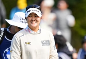 Yoo Hae-ran, de "clase mundial número 3", explota con dos eagles y se coloca en solitario al frente tras la segunda ronda del BMW Championship [LPGA]