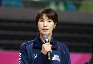 “即使没有金延璟,也能迎来春季排球”——兴国生命女排,如今向夺回巅峰发起挑战!金秀智:“我们将以出色的成绩回报大家”,与球迷共同举行出征仪式