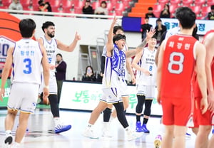 サムスンは誰にも止められない! 「創団初」の開幕7連勝が爆発··· KBLの歴代記録まであと1勝だ