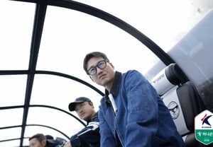 "Historic 7-game winning streak," yet Manager Lee Jung-hyo remains cool-headed: "K League 2 records are meaningless... Promotion is the only goal" [On-site in Seongnam]