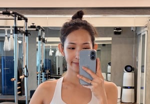 《街头女战士2》的Mina Myung,婚后一年即将成为母亲:"今天正好是孕13周"