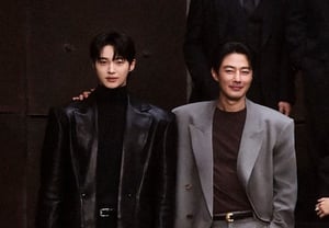 Jo In-sung y Byeon Woo-seok, juntos en una foto [Star Issue]