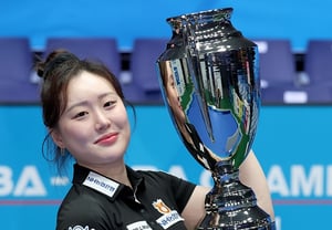 «¡Oye! ¿Dónde hay una hermana mayor que escuche tan bien lo que le dicen?» La advertencia de Jung Soobin → victoria inmediata, la emocionante coronación de Kim Bo-mi tras siete años de espera con un registro de «derrota-derrota-derrota-victoria-victoria-victoria-victoria» [PBA Tour]
