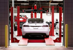 Imported EVs Facing "Repair Refugee" Crisis Under National Audit Scrutiny… Pointing Out Tesla's Lack of Maintenance Infrastructure