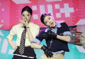 Aespa Iroha-Minju 'Điệu nhảy sáo lạnh lùng'[★ẢNH]