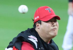 [フォト] チョ・サンウ、ストレート勝負