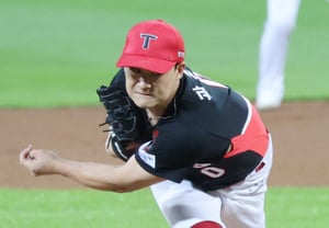[フォト] クァク・ドギュ「早く終わらせます'