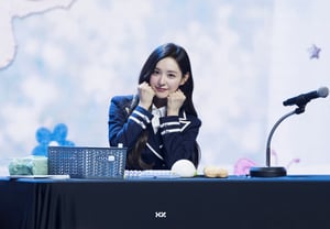 "I will never fail" Kim Ji-won's fan meeting, her first in two years, a huge success