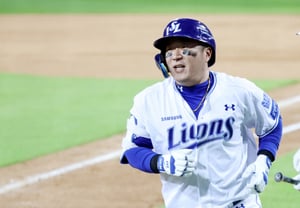 やっぱりチェ・ヒョンウがいなきゃサムスンじゃない！ 'ディアズ・チェ・ヒョンウのホームランが炸裂→ウォン・テインが締めくくり' サムスン、KIAを抑えてPO 1勝1敗の原点 [大邱現場レビュー]