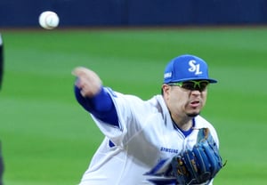 [Photo] Harada's straight-pitch moment