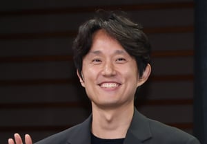 El director Jo Yeong-min posa para la cámara en "Liar" [★Foto]