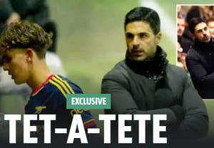 "Read his lips and got caught in a harsh remark": Arsenal manager barks at 16-year-old prospect, "Go to the locker room right now..." → Was it necessary to scold him? 'Criticism explodes'